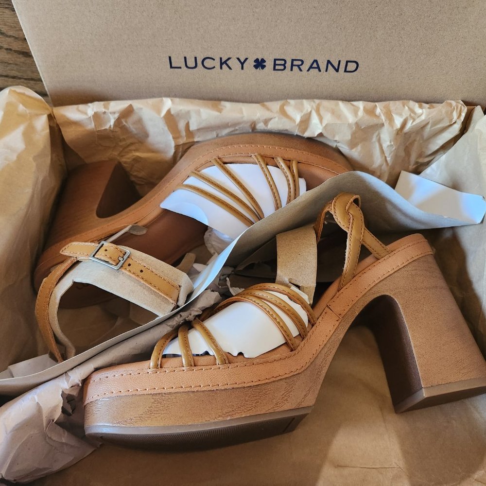 NIB Lucky Brand Ismene Platform Heel